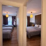 Bega's Bduplex In Golem, Durres Lägenhet *
