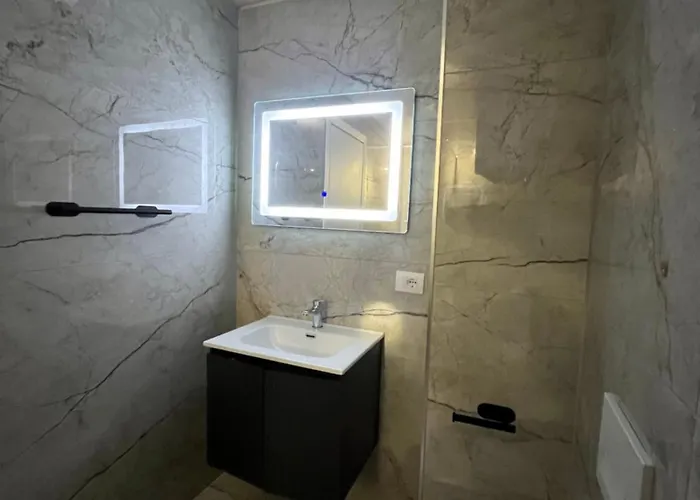 Bega's Bduplex In Golem, Durres アパート ゴーレム