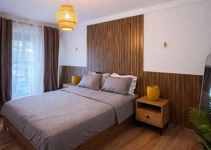 Apartment Bega's Bduplex In Golem, Durres